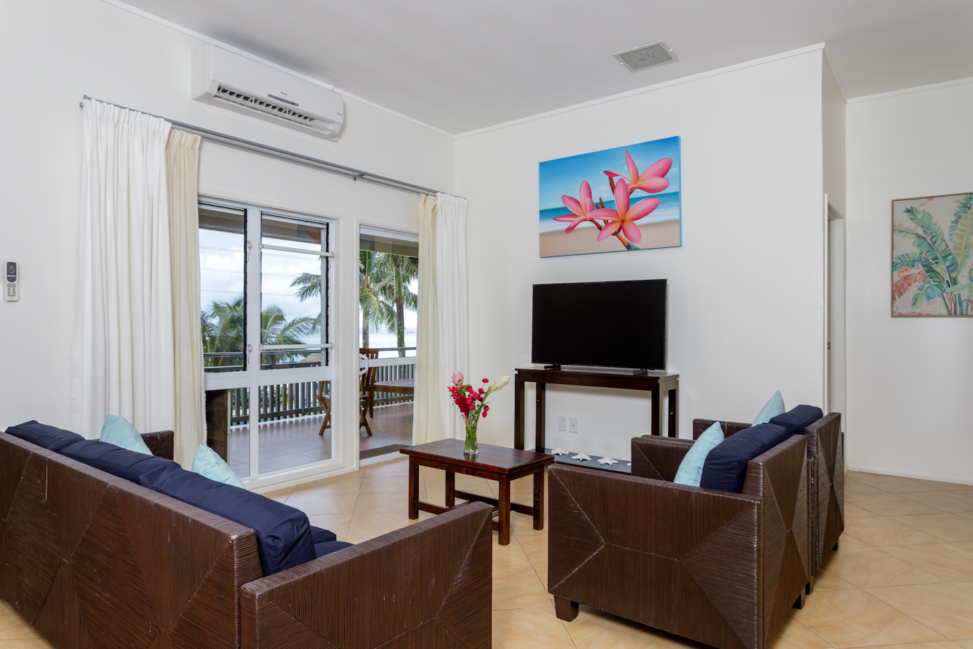 3 Bedroom Beachside Apartment